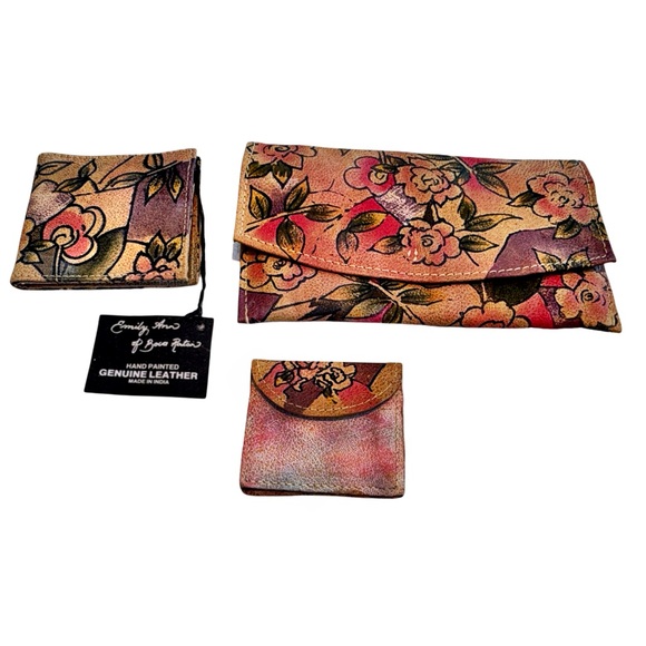 Emily Ann Handbags - Emily Ann Boca Raton | NWT | Hand Painted Leather 3-in-1 Clutch Wallet Set